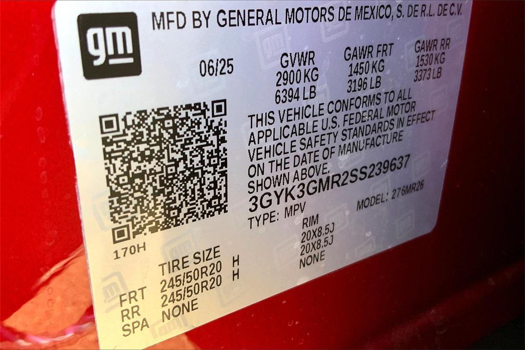 new 2025 Cadillac OPTIQ car, priced at $58,315