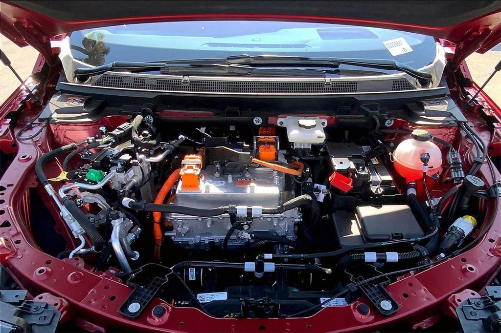 new 2025 Cadillac OPTIQ car, priced at $58,315