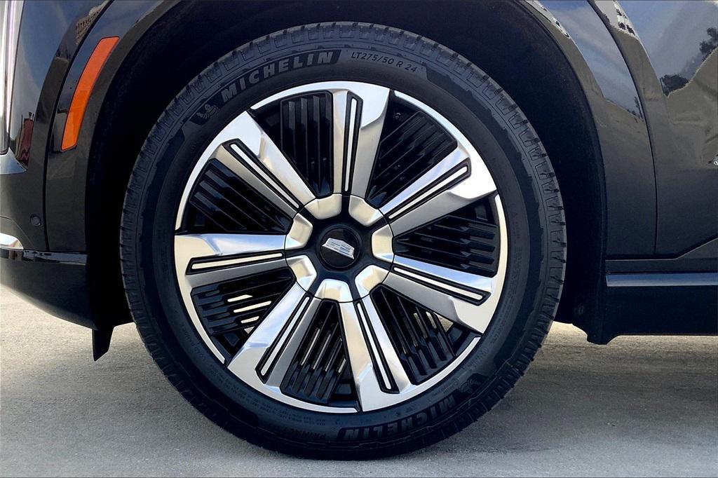new 2025 Cadillac Escalade IQ car, priced at $151,985