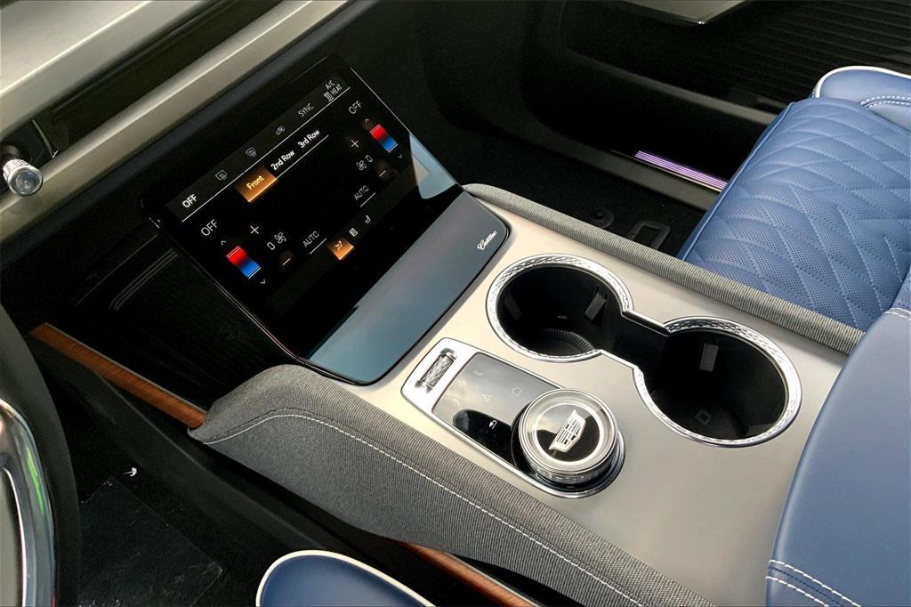 new 2026 Cadillac VISTIQ car, priced at $94,715