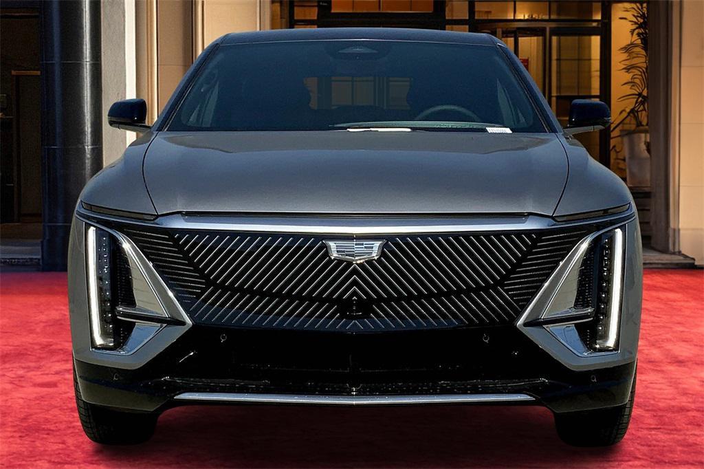 new 2025 Cadillac LYRIQ car, priced at $67,085