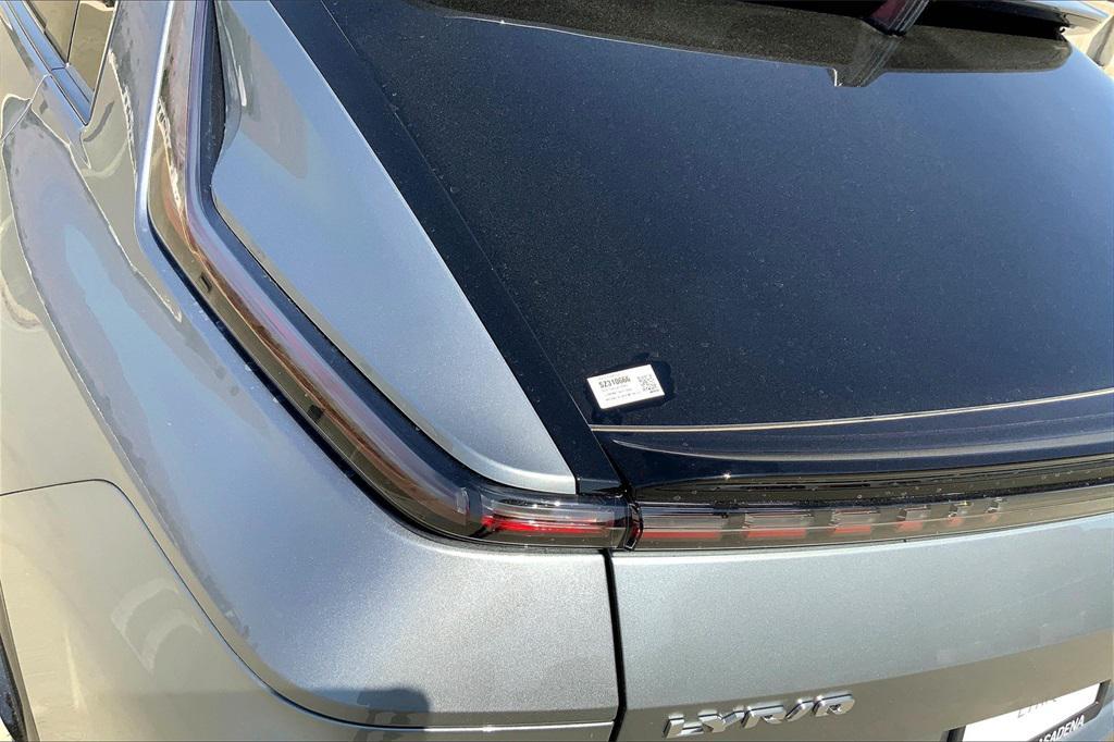 new 2025 Cadillac LYRIQ car, priced at $67,085