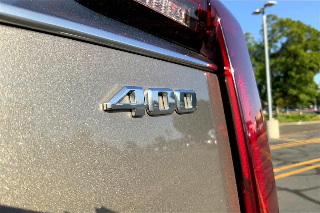 used 2022 Cadillac XT6 car, priced at $32,000