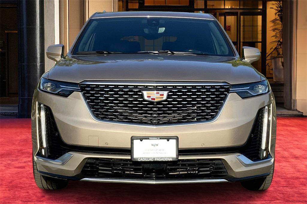 used 2022 Cadillac XT6 car, priced at $32,000