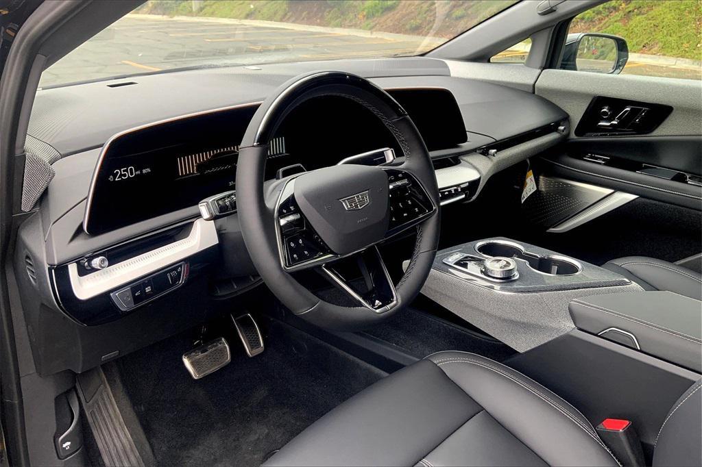 new 2025 Cadillac OPTIQ car, priced at $54,390