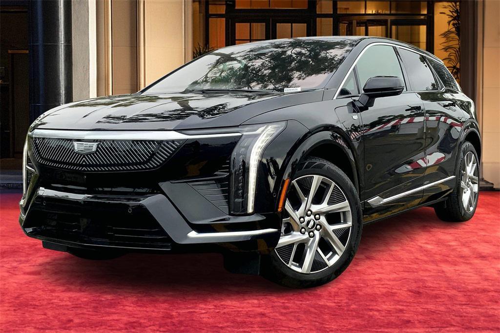 new 2025 Cadillac OPTIQ car, priced at $54,390