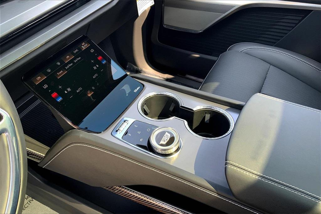 new 2026 Cadillac VISTIQ car, priced at $83,095