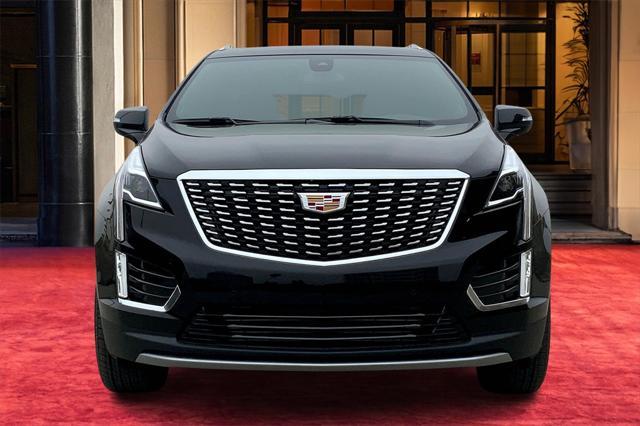 new 2025 Cadillac XT5 car, priced at $51,615