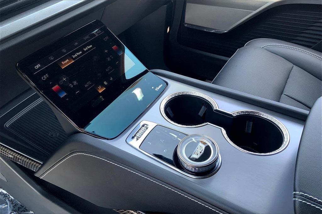 new 2026 Cadillac VISTIQ car, priced at $81,870