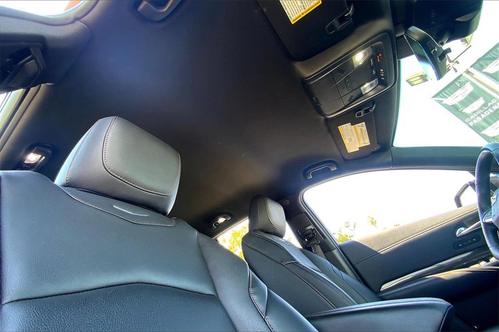 used 2022 Cadillac XT4 car, priced at $27,000