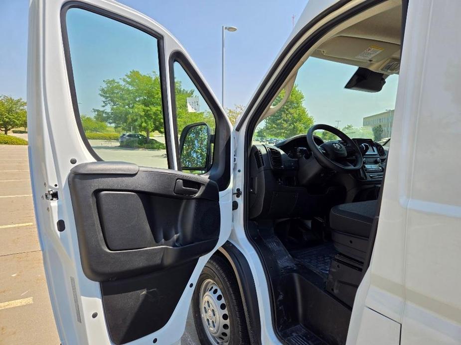 new 2024 Ram ProMaster 3500 car, priced at $48,407