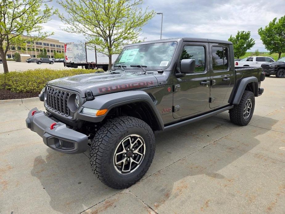 new 2024 Jeep Gladiator car, priced at $55,430