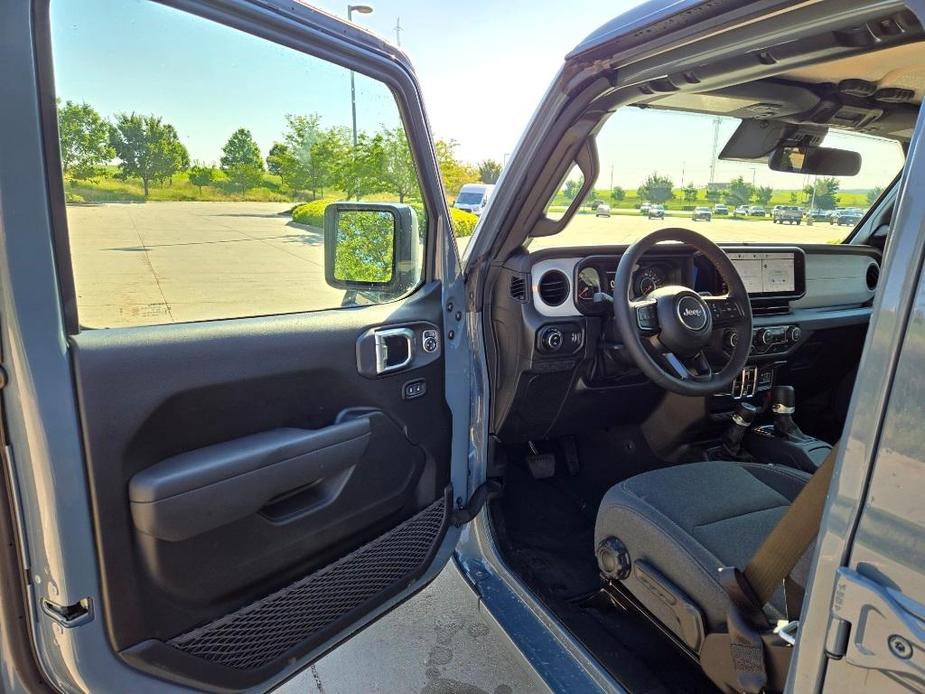 new 2024 Jeep Gladiator car