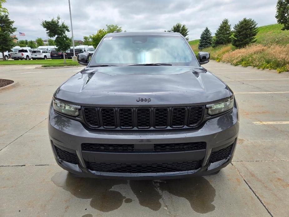 new 2024 Jeep Grand Cherokee L car, priced at $43,302