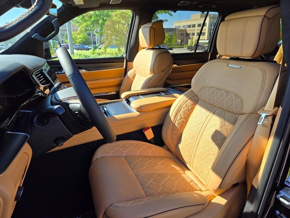 new 2024 Jeep Grand Wagoneer L car, priced at $111,867