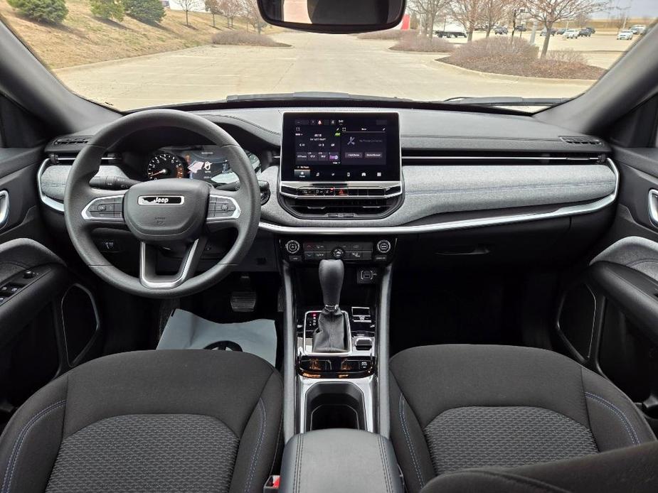 new 2024 Jeep Compass car, priced at $27,548