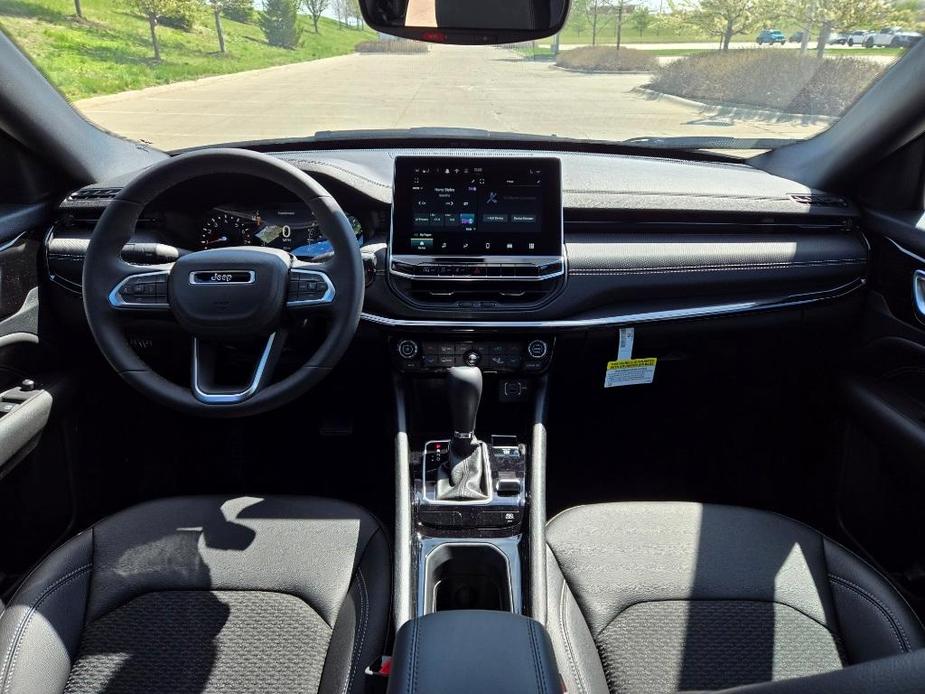 new 2024 Jeep Compass car, priced at $30,580