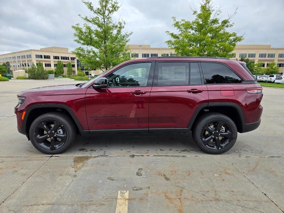 new 2024 Jeep Grand Cherokee car, priced at $41,842