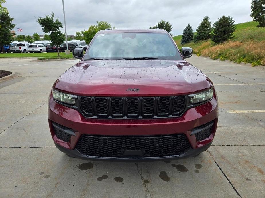 new 2024 Jeep Grand Cherokee car, priced at $41,842