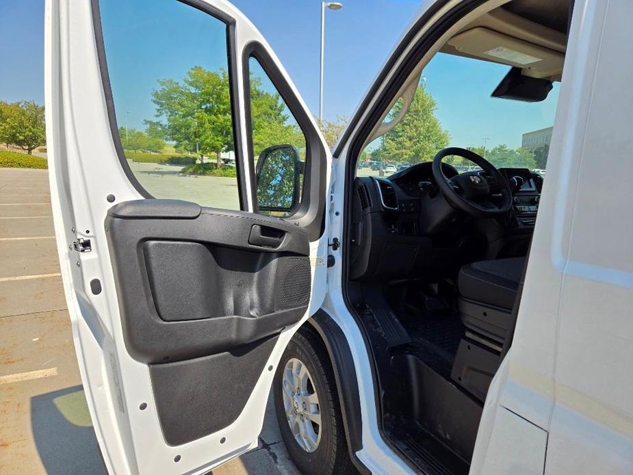 new 2024 Ram ProMaster 2500 car, priced at $46,719