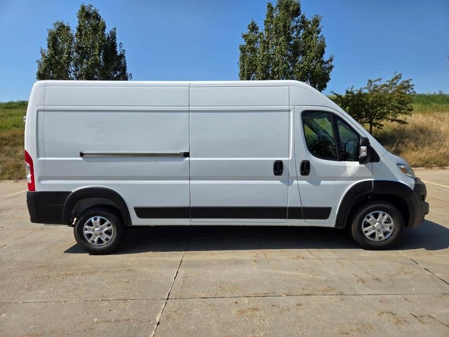 new 2024 Ram ProMaster 2500 car, priced at $46,719