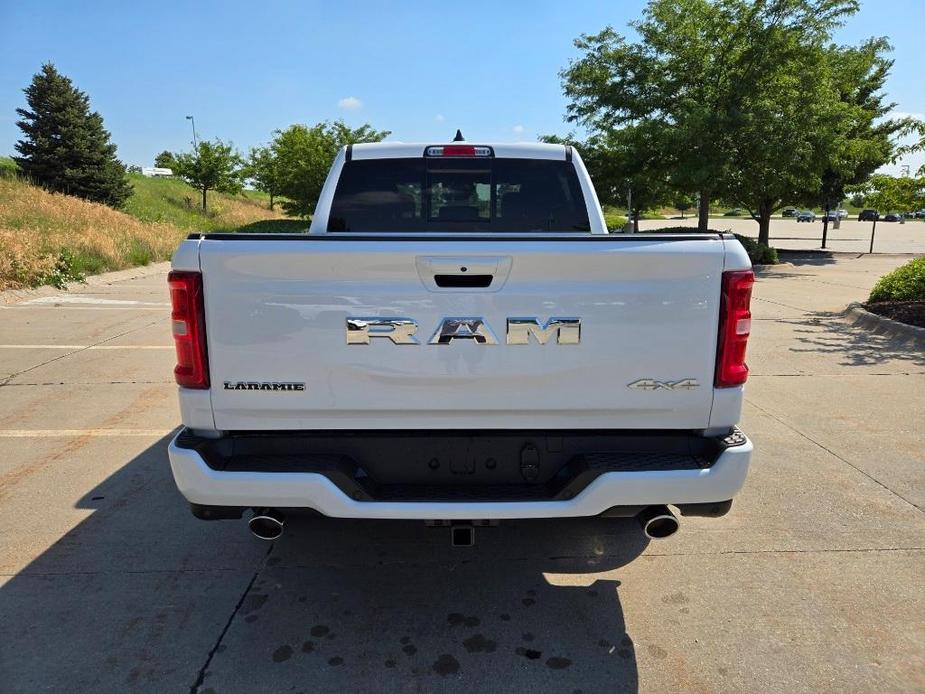 new 2025 Ram 1500 car, priced at $60,977