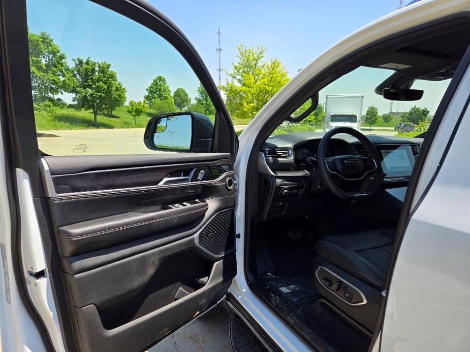 new 2024 Jeep Wagoneer L car, priced at $64,874