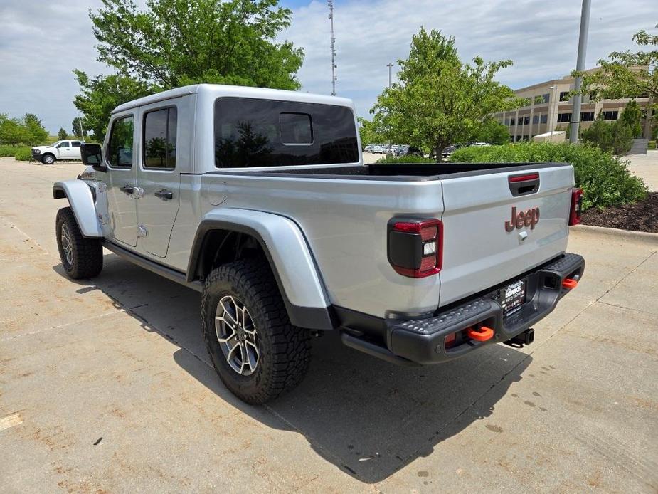 new 2024 Jeep Gladiator car, priced at $60,218