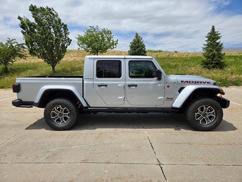 new 2024 Jeep Gladiator car, priced at $60,218