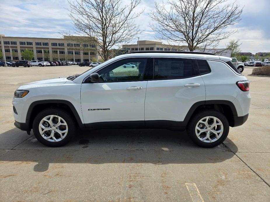 new 2024 Jeep Compass car, priced at $25,827