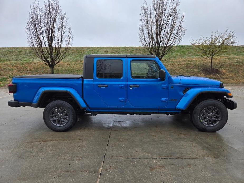 new 2024 Jeep Gladiator car, priced at $47,695