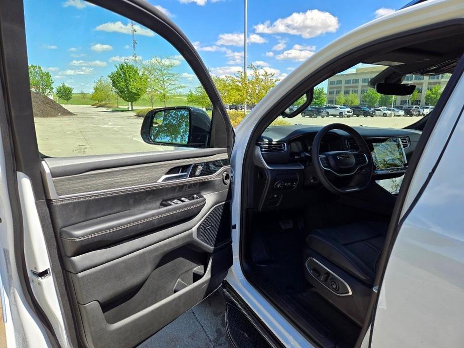 new 2024 Jeep Wagoneer car, priced at $69,887