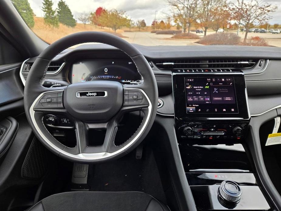 new 2025 Jeep Grand Cherokee car