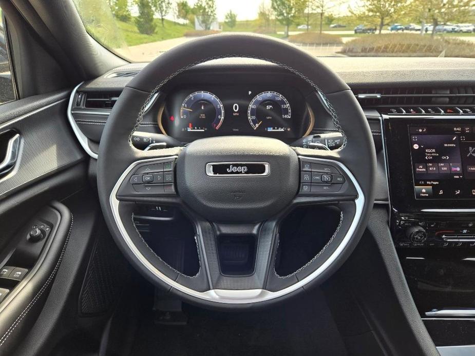 new 2024 Jeep Grand Cherokee L car, priced at $44,198