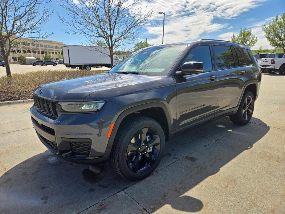 new 2024 Jeep Grand Cherokee L car, priced at $44,198