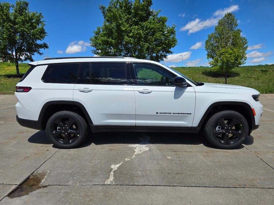 new 2024 Jeep Grand Cherokee L car, priced at $42,766