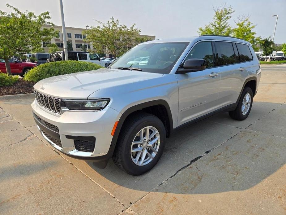 new 2024 Jeep Grand Cherokee L car, priced at $38,844