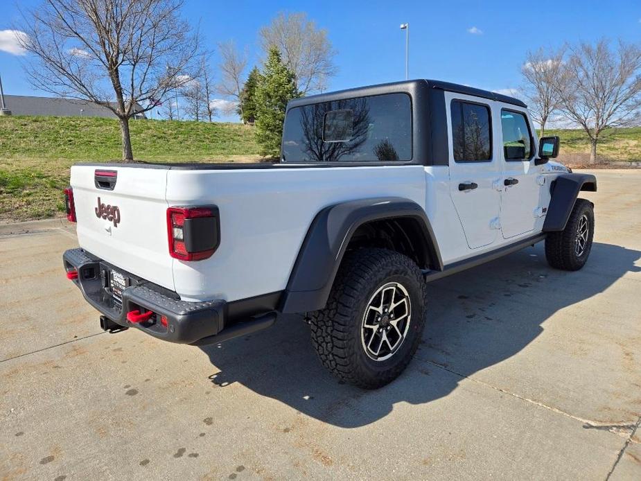 new 2024 Jeep Gladiator car, priced at $55,206