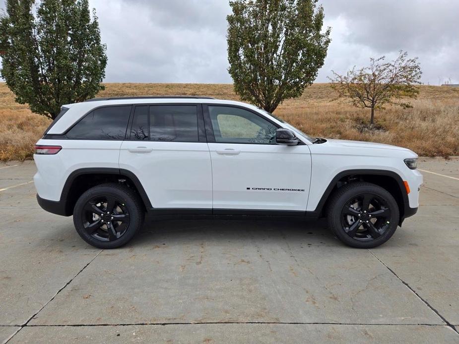 new 2025 Jeep Grand Cherokee car