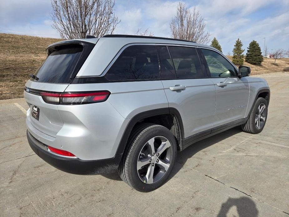 new 2024 Jeep Grand Cherokee 4xe car, priced at $52,892