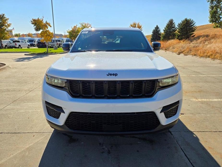 new 2025 Jeep Grand Cherokee car