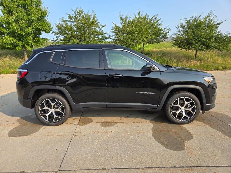 new 2024 Jeep Compass car, priced at $30,339