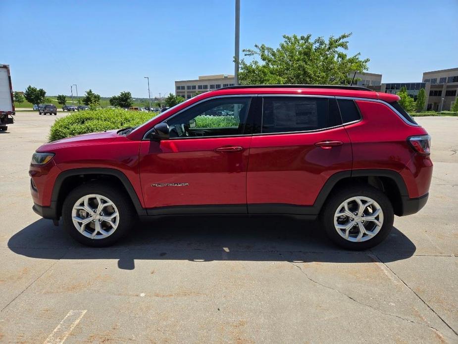 new 2024 Jeep Compass car, priced at $25,875