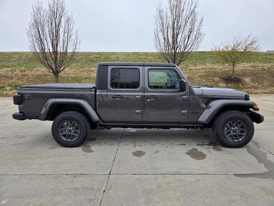 new 2024 Jeep Gladiator car, priced at $47,695