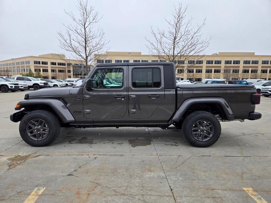 new 2024 Jeep Gladiator car, priced at $47,695