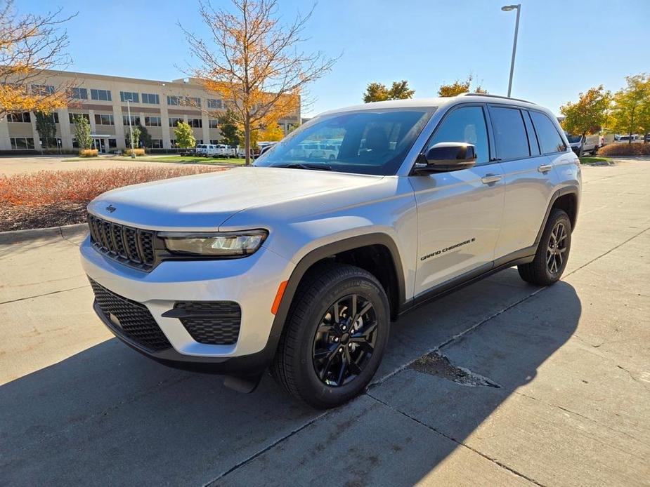 new 2025 Jeep Grand Cherokee car