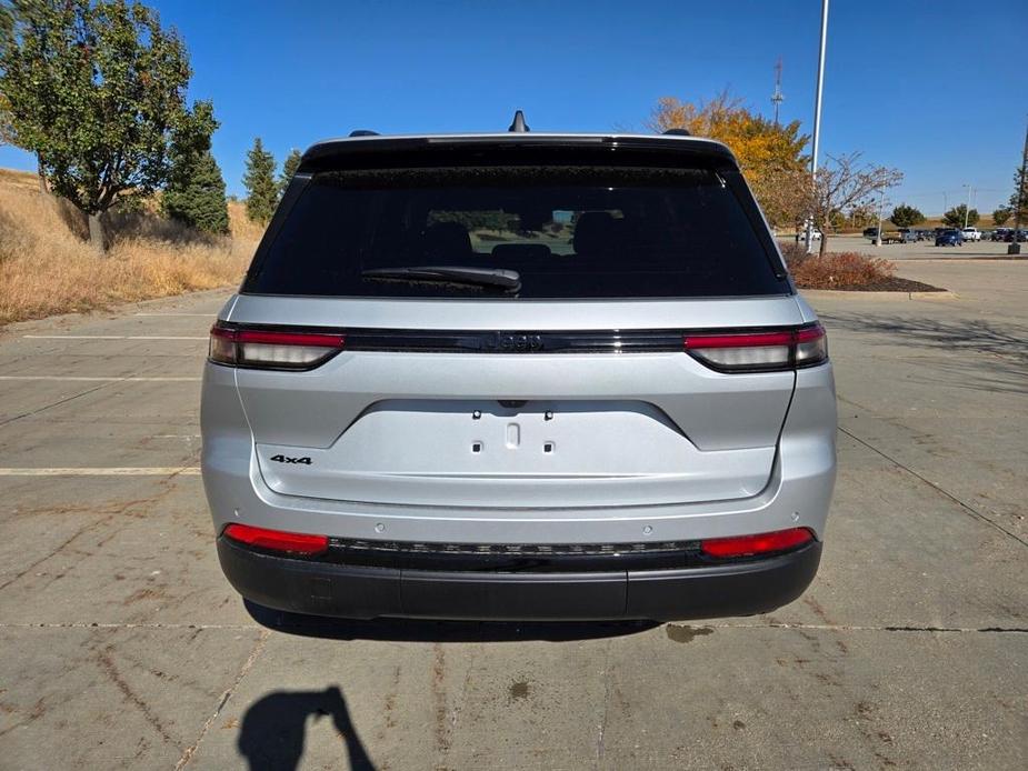 new 2025 Jeep Grand Cherokee car