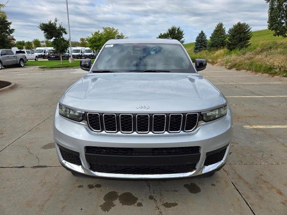 new 2024 Jeep Grand Cherokee L car, priced at $39,344