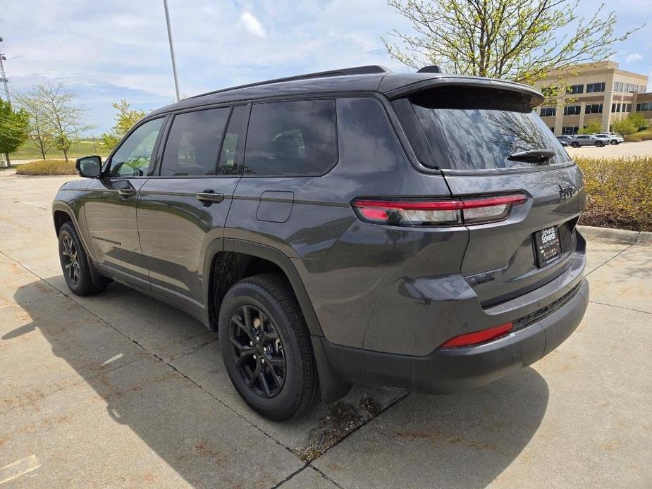 new 2024 Jeep Grand Cherokee L car, priced at $42,205