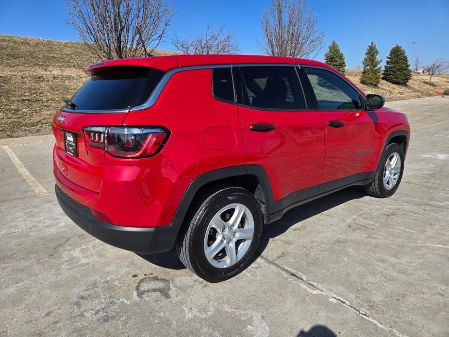 new 2023 Jeep Compass car, priced at $28,000